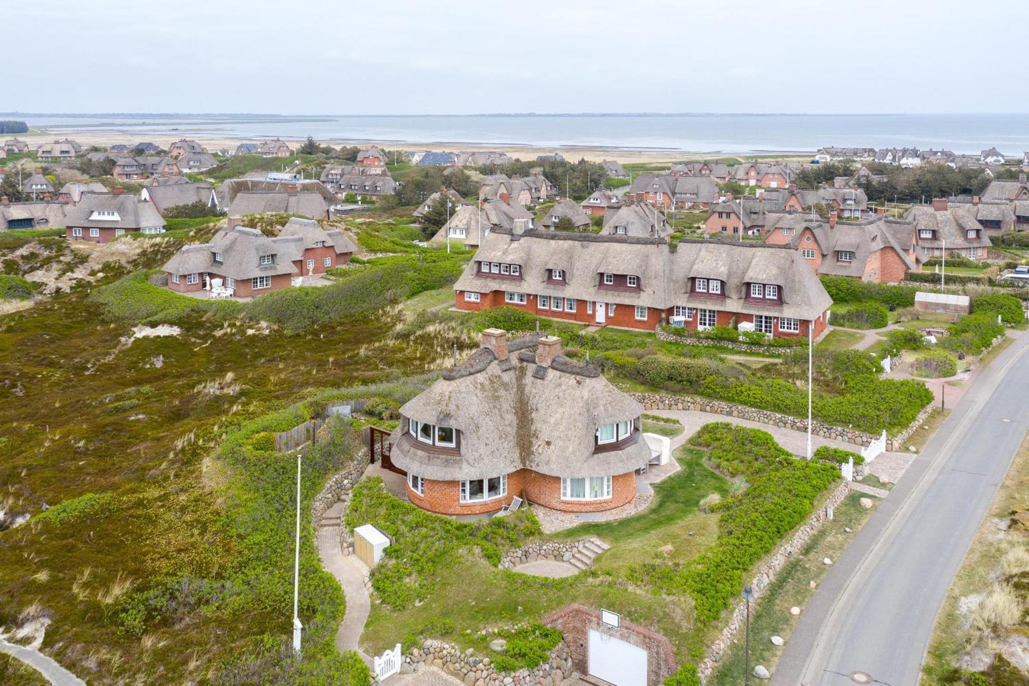 Ferienhaus Seehaus - Urlaubszauber In Den Dünen Mit Fantastischem Meerblick